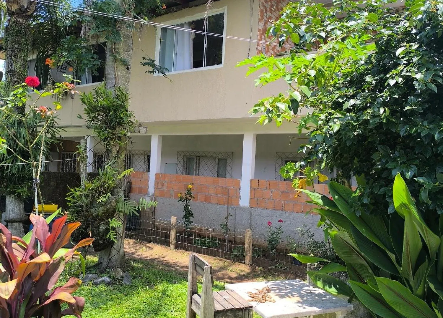 Homestay Quarto 3 Pessoas Suite Privativa E Ar Condicionado Camboriu Brazil